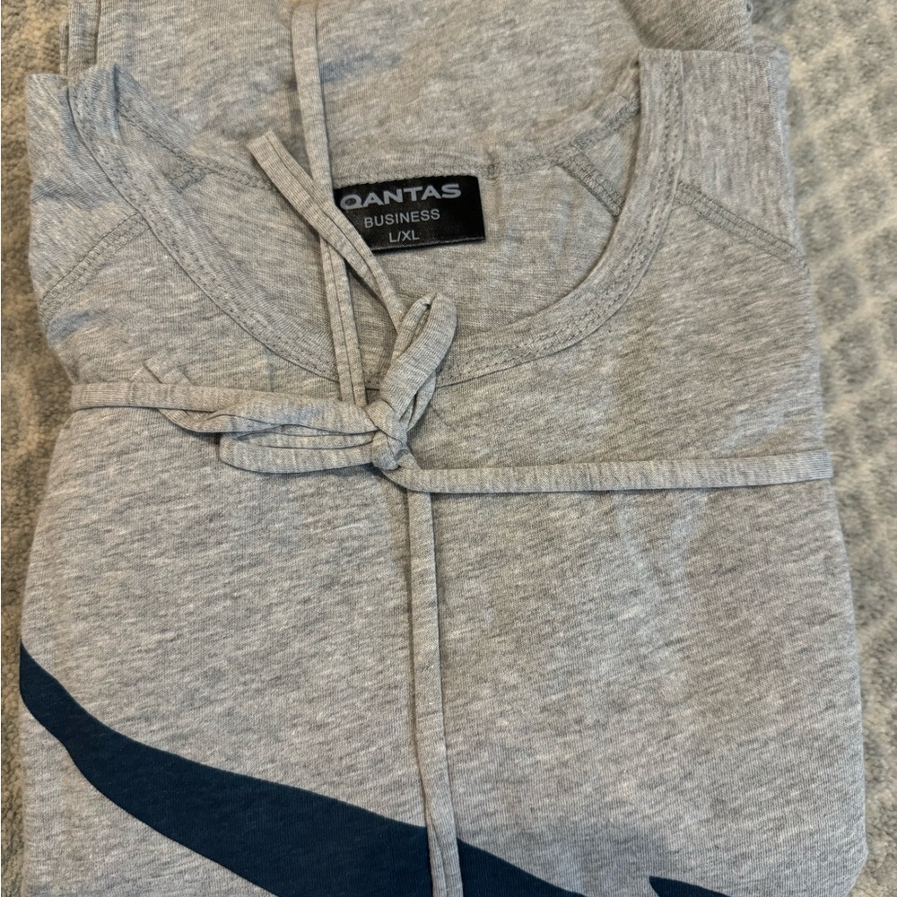 COPY - Qantas Business Class Pajamas L/XL